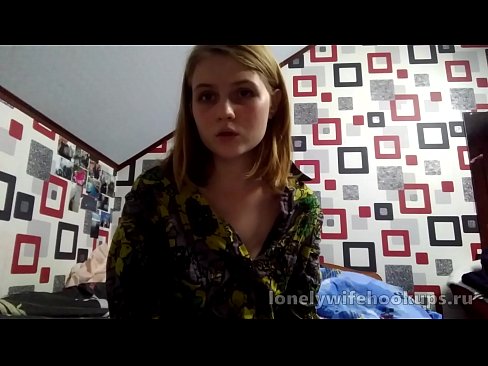 ❤️ Myfyriwr ifanc melyn o Rwsia yn hoffi dicks mwy. ❤️ Fideo porn wrthon ni ❌️