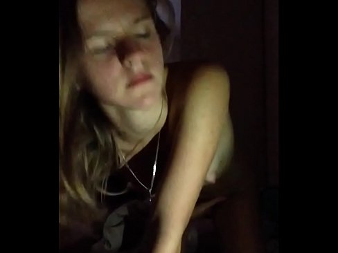 ❤️ Mae merch yn masturbates a cums ❤️ Fideo porn wrthon ni ❌️